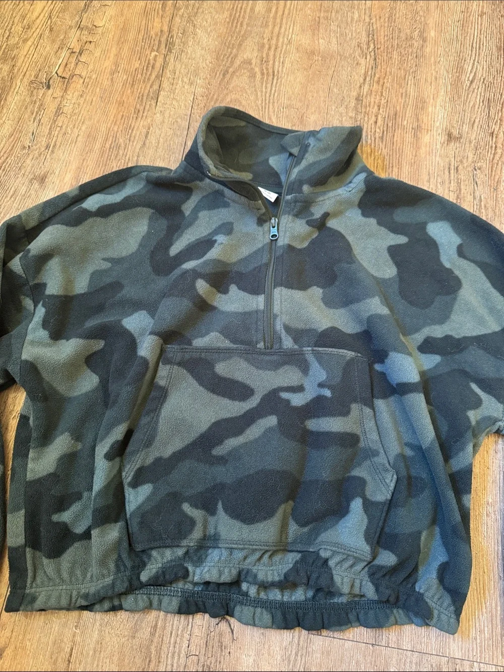 Old Navy Kids Olive & Black Camo Half-Zip Puffer Pullover